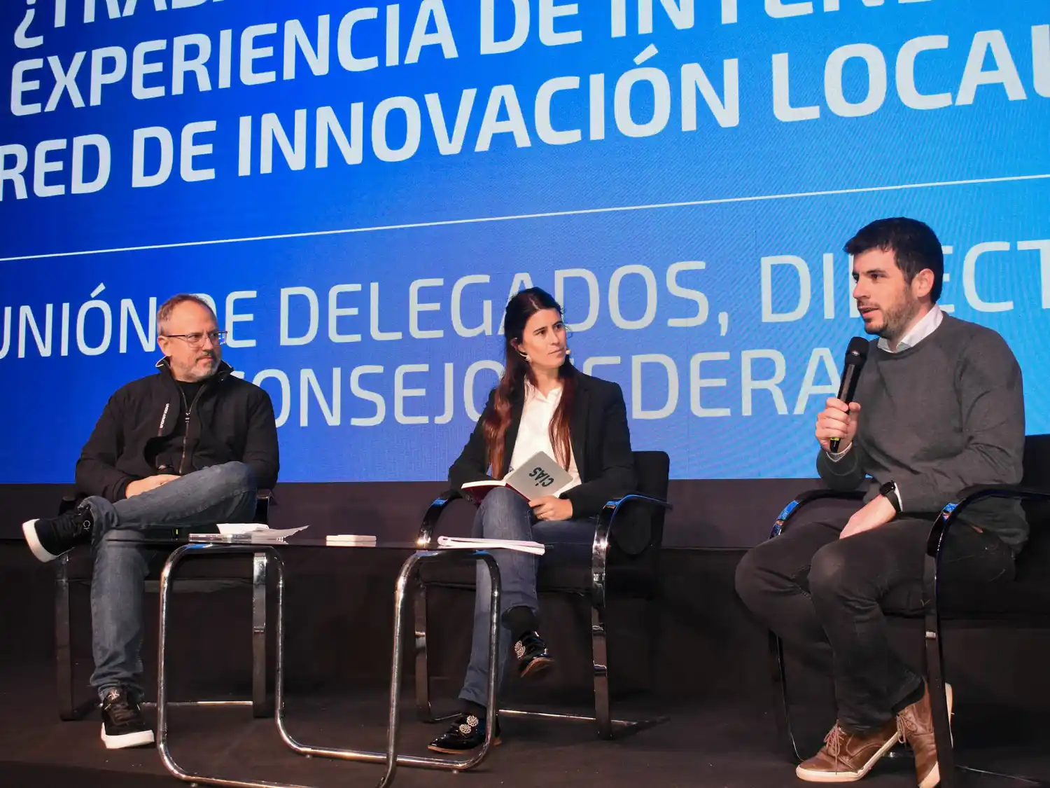 El intendente de Venado Tuerto fue uno de los principales oradores.