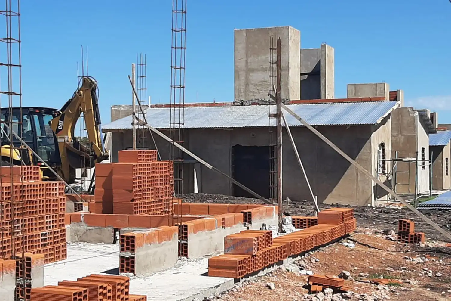 La Provincia evalúa destinar a viviendas terrenos del ex PROCREAR