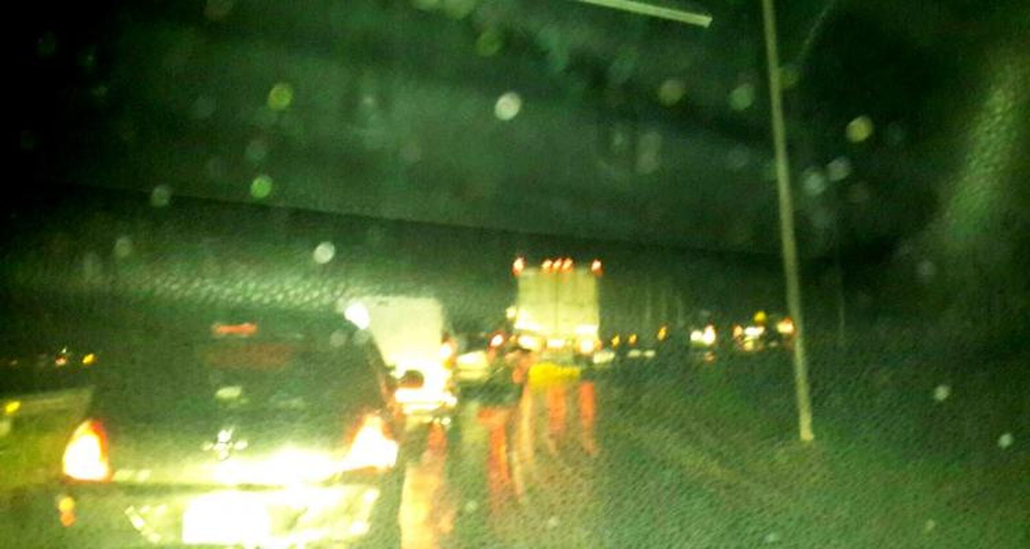 [VIDEO] Durante la noche, así circulan los autos en la ruta 9