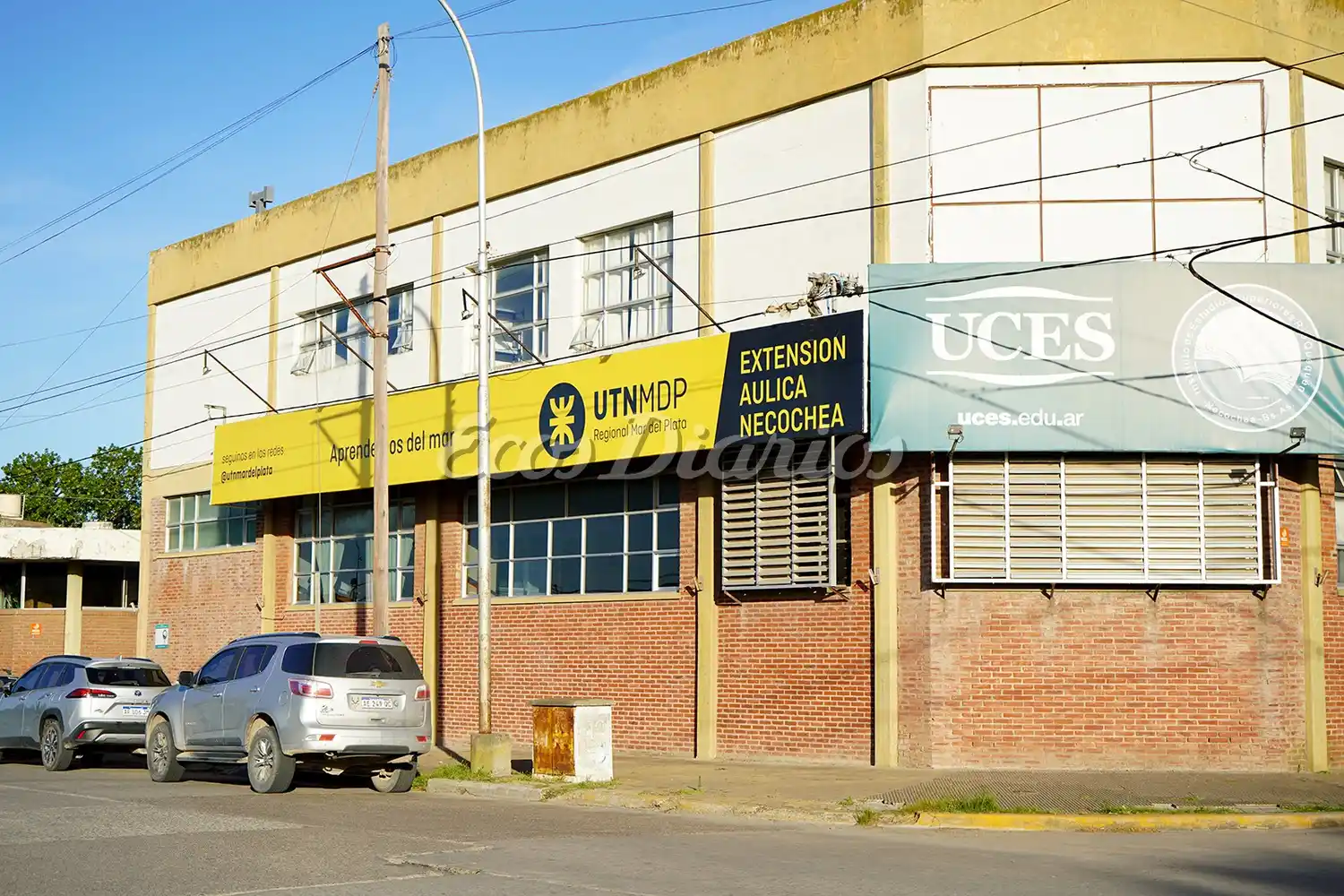 En principio. Las partes concuerdan en compartir el edificio, pero con dos posturas diferentes