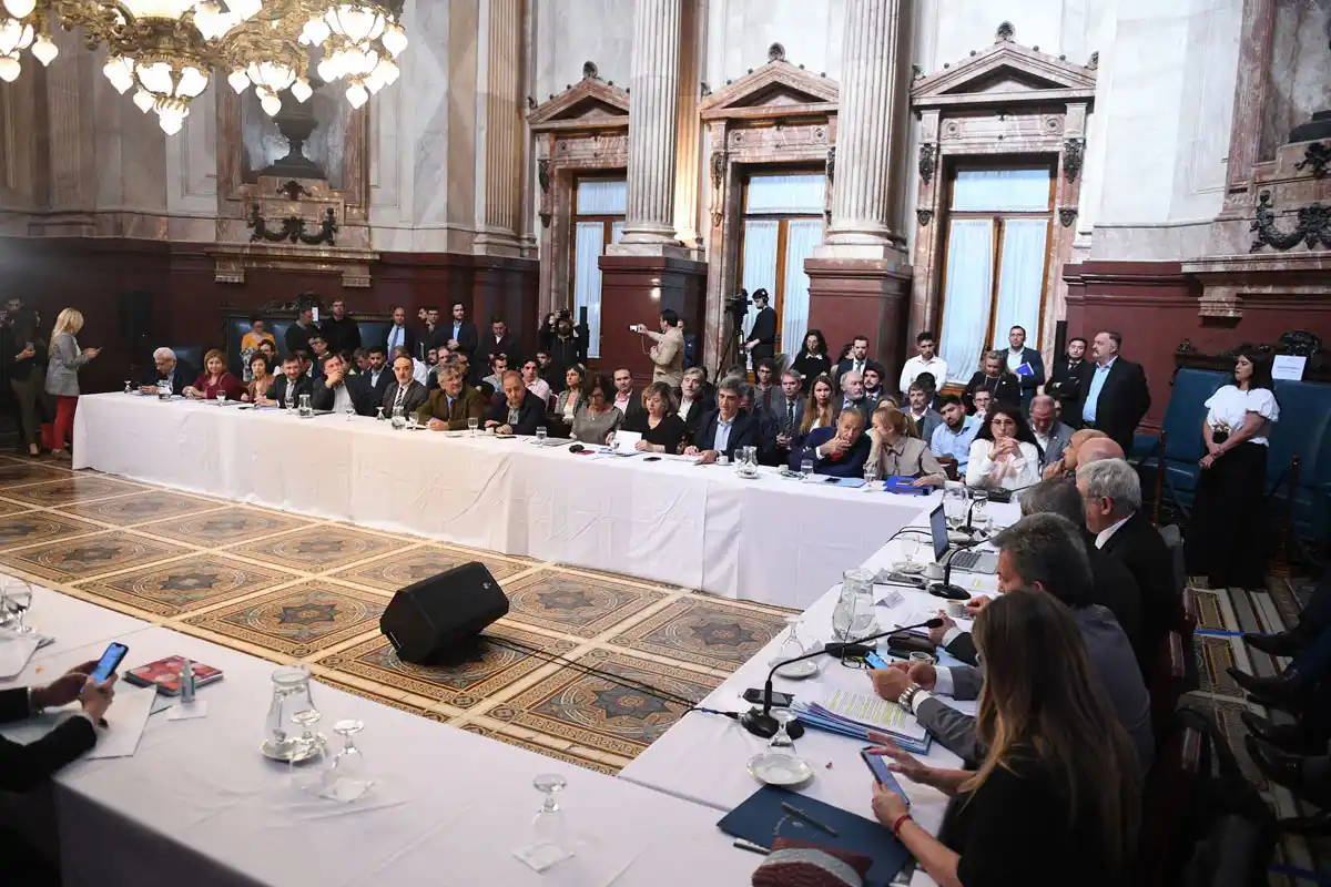 Avanzan las reuniones por el presupuesto provincial