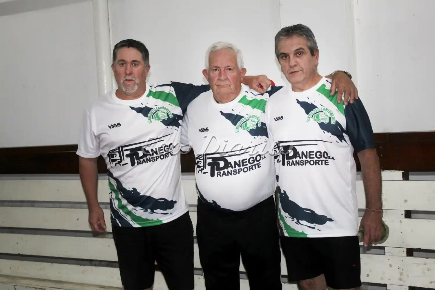 Los campeones (de izq a der). Claudio Latorraca, Jorge García y Alberto González