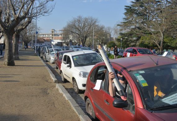 El docente acusado de abuso sexual aguarda por la pulsera y el arresto domiciliario