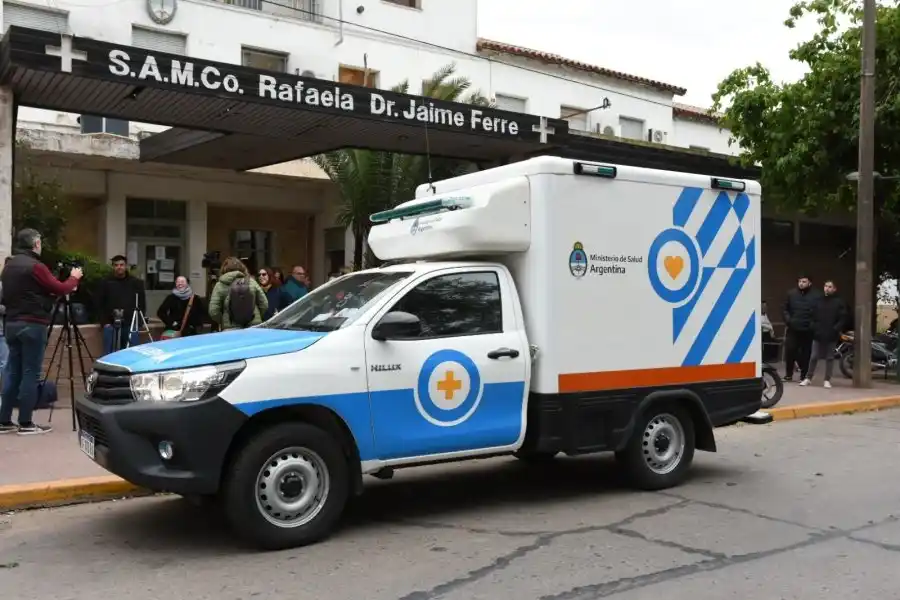 El Hospital “Doctor Jaime Ferré” recibió una nueva ambulancia