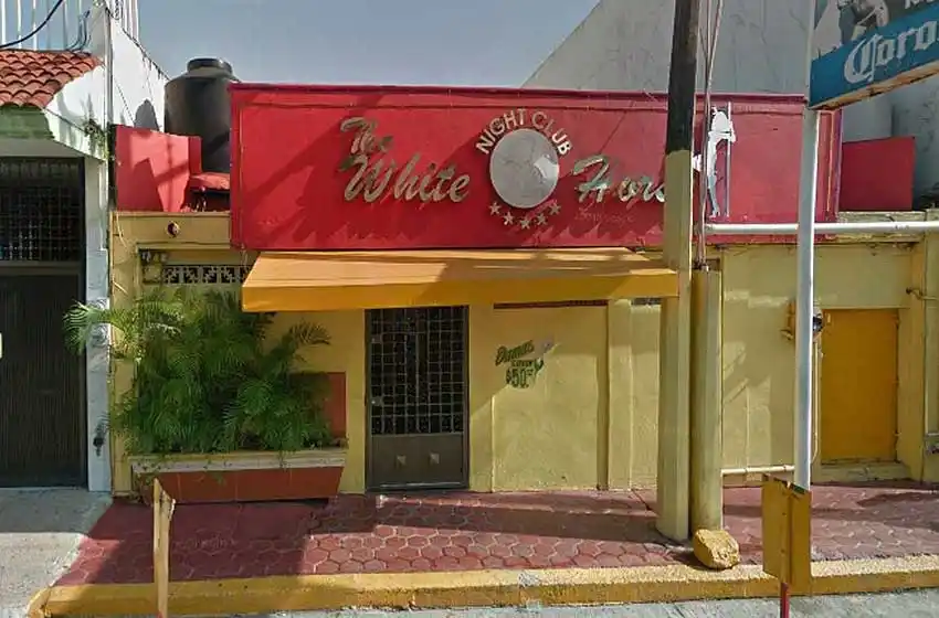 México: al menos 23 muertos tras un presunto ataque con bombas molotov en un bar