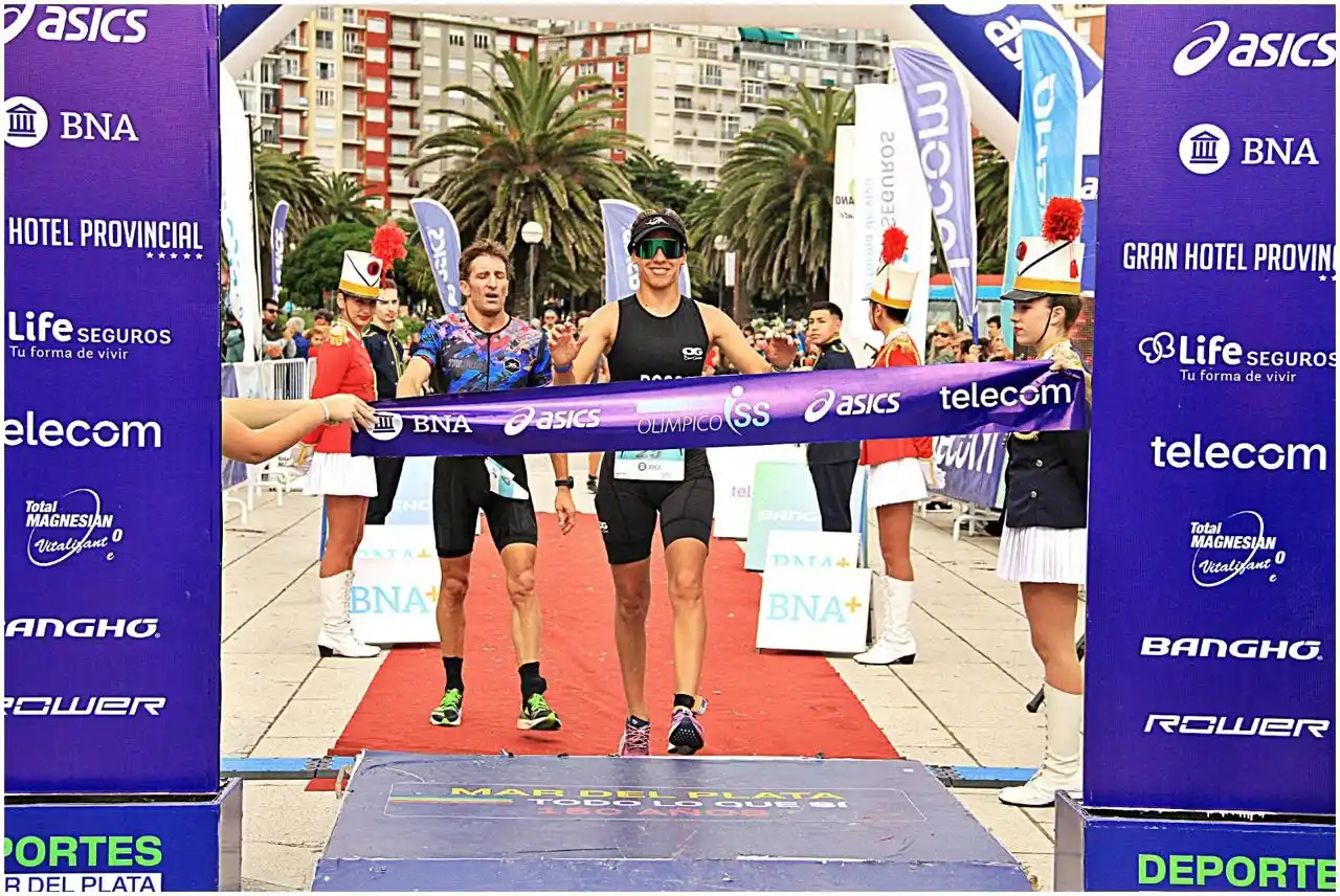 Brenda Rosso - Ganadora del Triatlón Olímpico Mar del Plata