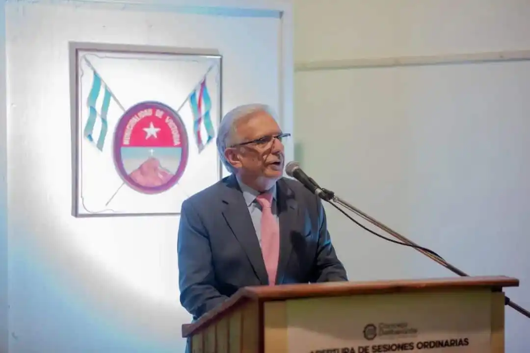 Más y mejores respuestas a los barrios para saldar deudas históricas