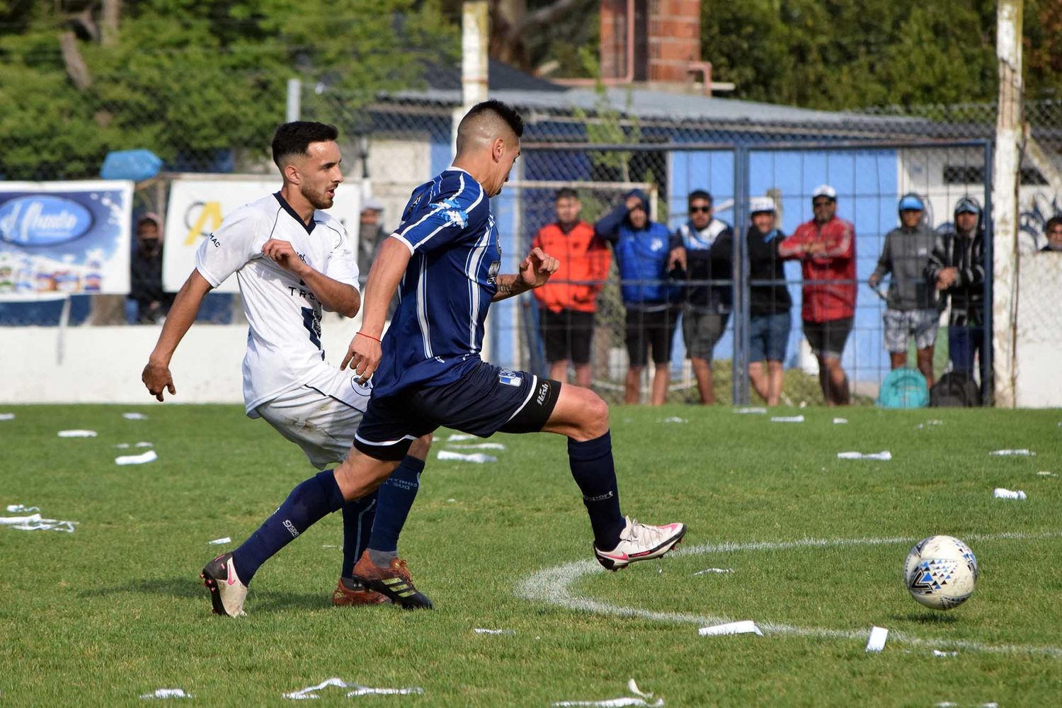 Argentinos del Sud y Atlético se pusieron en ventaja