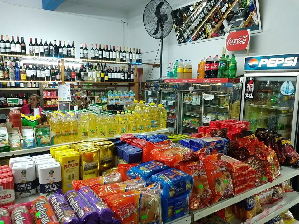 Custodió su comercio para que no le roben otra vez, tras las roturas