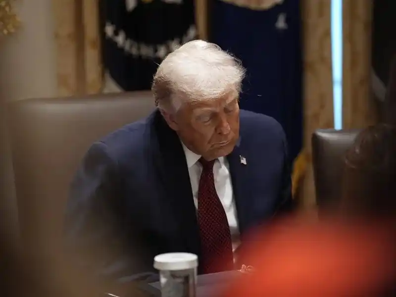 Donald Trump tensa el vínculo con Europa