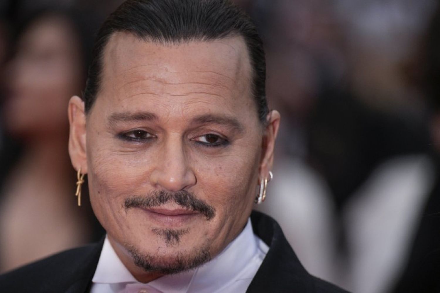 Encuentran al actor Johnny Depp inconsciente en un hotel de Budapest donde iba a actuar en un concierto de su banda