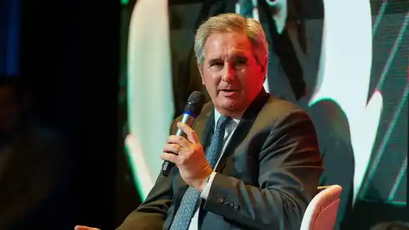 Milei le toma juramento a Pablo Quirno como nuevo Canciller