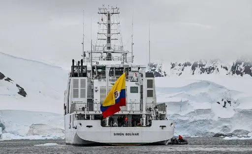 Misión colombiana tras la pista del CAMBIO CLIMÁTICO EN LA ANTÁRTIDA (Fotos)