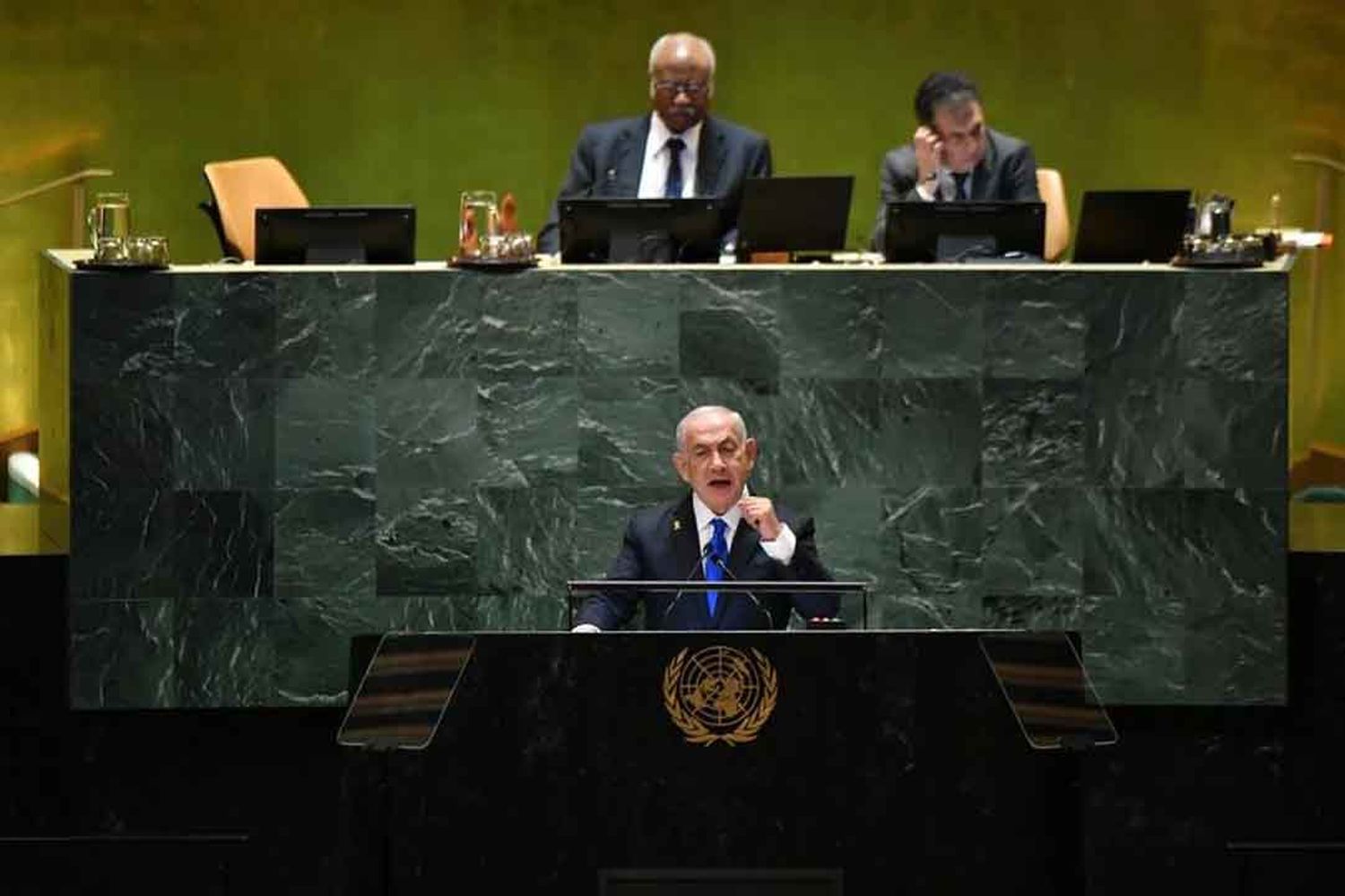 Netanyahu exige a la ONU que retire los “cascos azules” del sur del Líbano