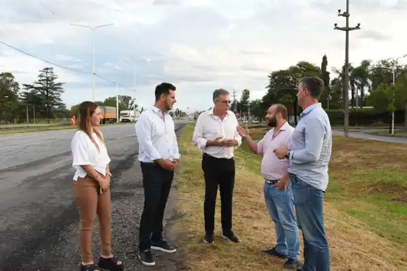 Comenzó la instalación de luces Led en el tramo urbano de la Autopista de la Ruta 34