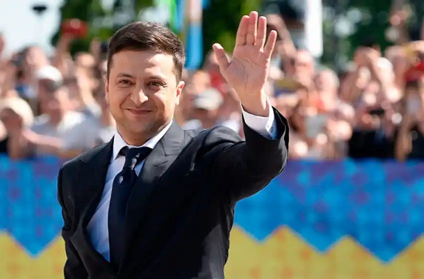 Zelenski desmiente que la ciudad ucraniana de Bajmut haya sido tomada por Rusia