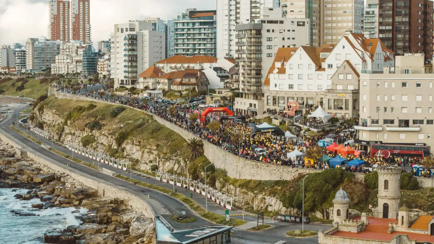 Una multitud de atletas participaron de los 15k Open Sports Ciudad