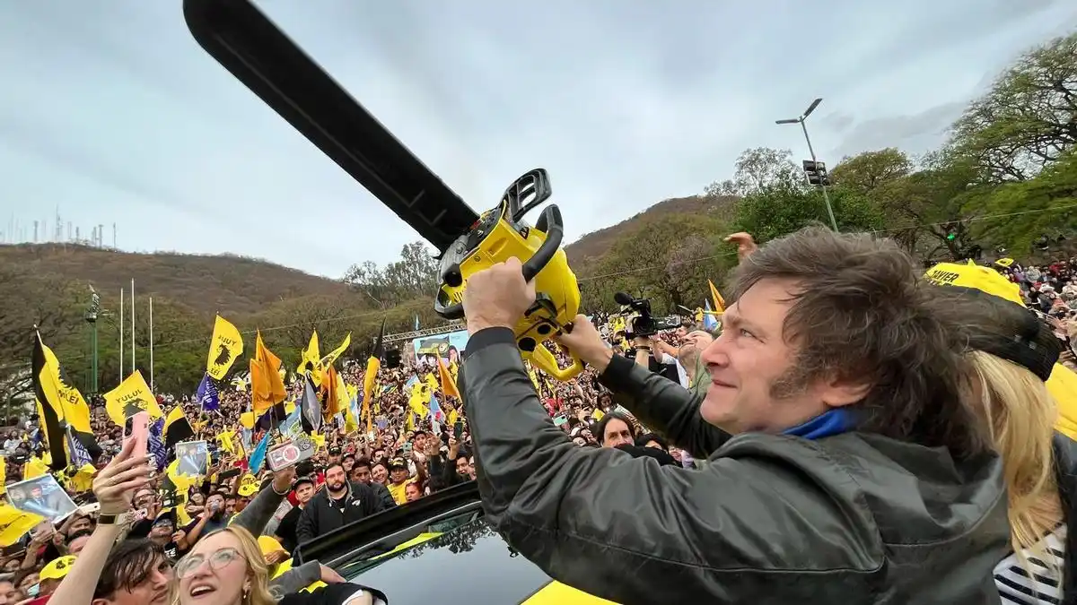 Panorama político bonaerense: Un ajuste que se muerda la cola