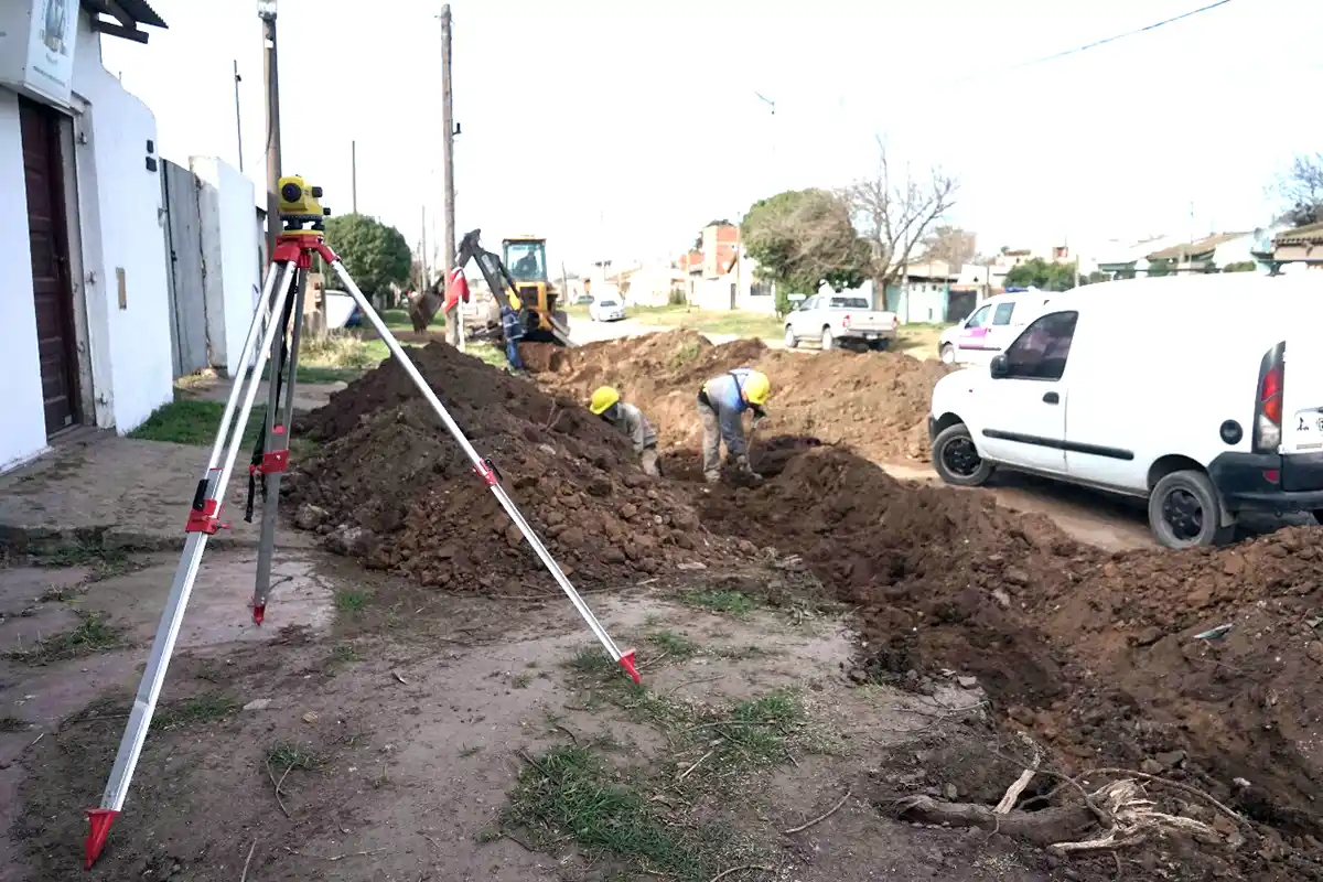 Cordón cuneta. Construyen en un sector del barrio Norte