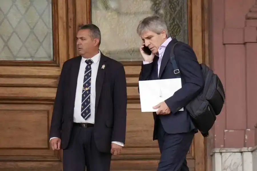 Encuentro clave: hoy la misión del FMI se reúne con Caputo y Posse