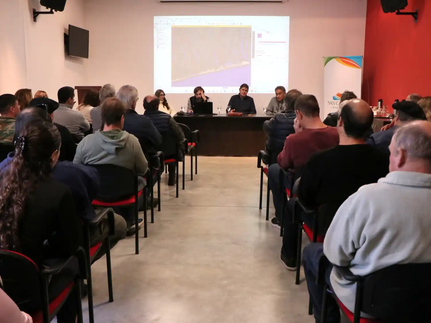 El intendente Miguel Gargaglione encabezó el encuentro