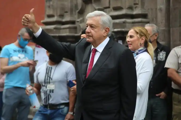 López Obrador llama a procurar que las elecciones sean libres y pacíficas