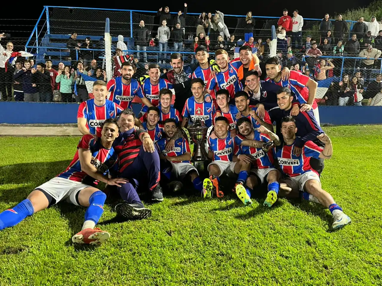 El Tricolor, el más ganador de la Liga Venadense, sumó el título que le faltaba en sus vitrinas. Foto: Fabián Gallego