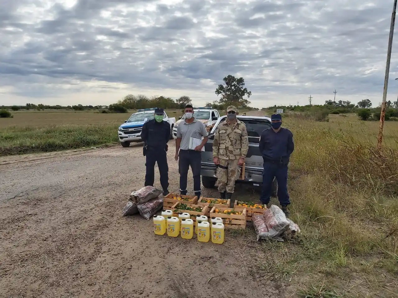 Secuestran frutas, verduras y bidones de aceite a vecinos de Gualeguaychú