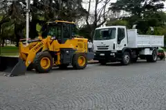 El Municipio presentó nueva maquinaria para la Dirección de Espacios Verdes