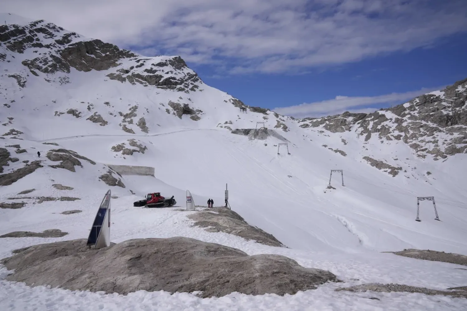 Snow covers the Schneeferner glacier near the top of Germany’s highest mountain ‘Zugspitze’ (2962 meters) near Garmisch-Partenkirchen, Germany, Tuesday, Oct. 18, 2022.