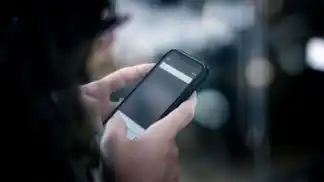Seis de cada 10 argentinos usan el celular para hacer transacciones financieras