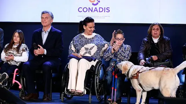 Tras el escándalo, Macri da marcha atrás con la quita de pensiones a los discapacitados