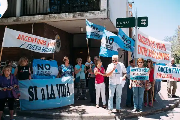 A diez años del arranque de Botnia, la Asamblea Ambiental renueva el reclamo y la lucha