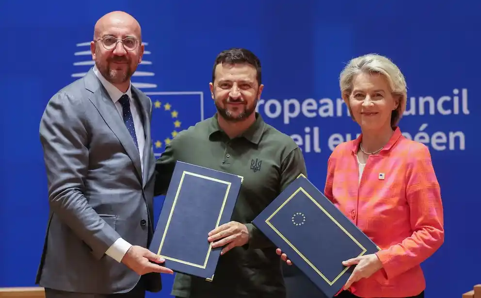 El primer desembolso condicionado a reformas fue liberado en agosto y ascendió también a 4.200 millones.