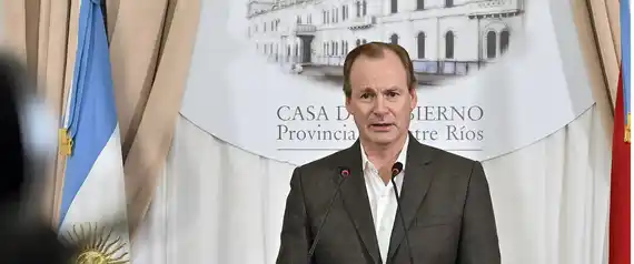 Bordet desmiente a Nación y aclara que no firmó el pedido de juicio político