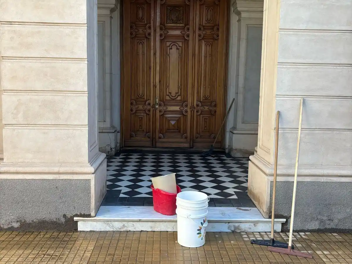 Al menos 56 establecimientos sufrieron daños graves, 75 medianos o leves, y 101 quedaron en buen estado.