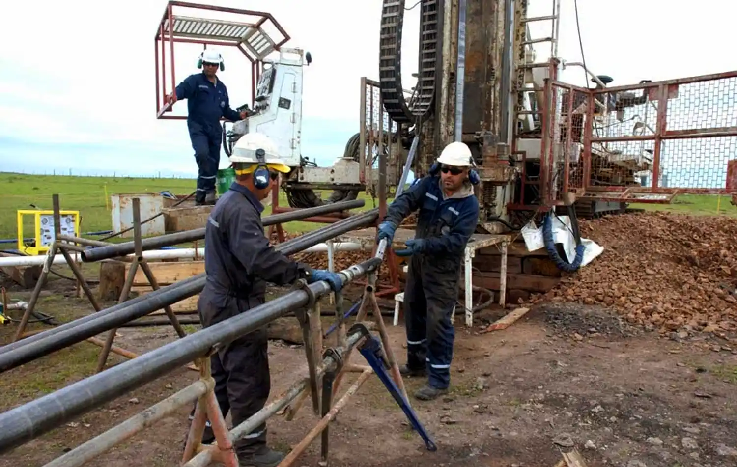 Cae el precio del petróleo a su nivel más bajo desde 2017