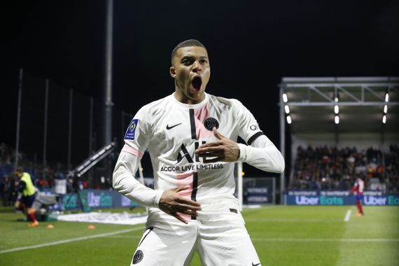 Mbappé seguirá en PSG