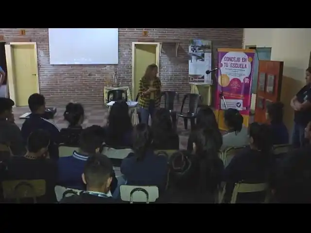 El Concejo en Tu Escuela llegó a barrio Yapeyú