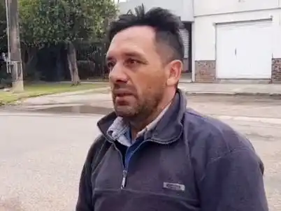 "La Veloz Guay": el innovador servicio de gomería móvil