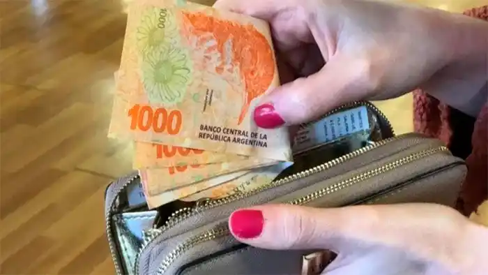 Salario Mínimo: oficializaron la reunión para definir el aumento