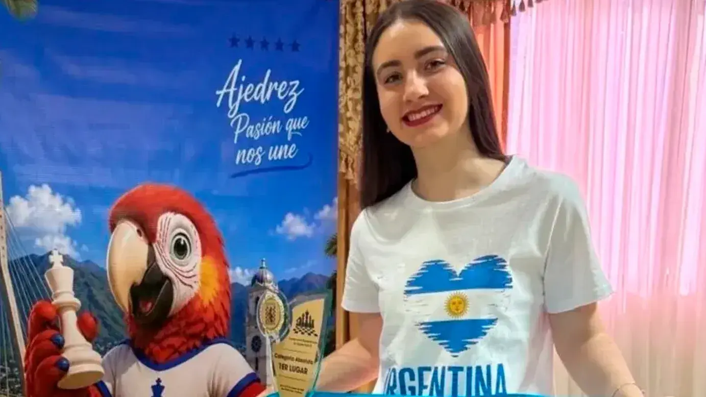 Candela avanza en su carrera a paso firme.