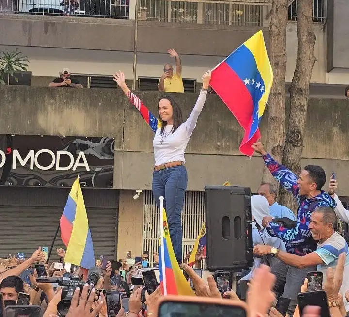 La líder de la oposición había reaparecido hoy durante las movilizaciones contra el Gobierno de Maduro.