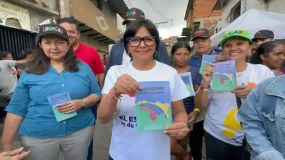 Delcy Rodríguez participó en el simulacro y vaticina que NADA VA A DETENER AL PUEBLO VENEZOLANO el 3Dic