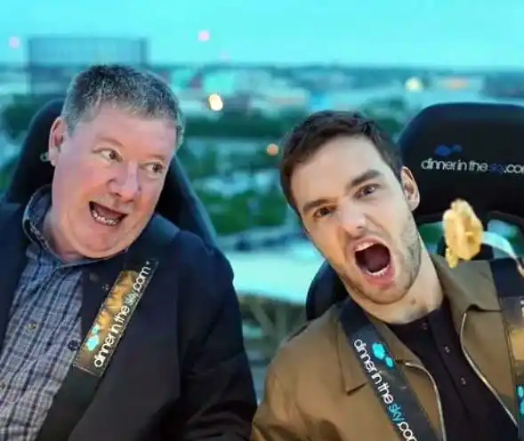 Liam Payne y su padre.