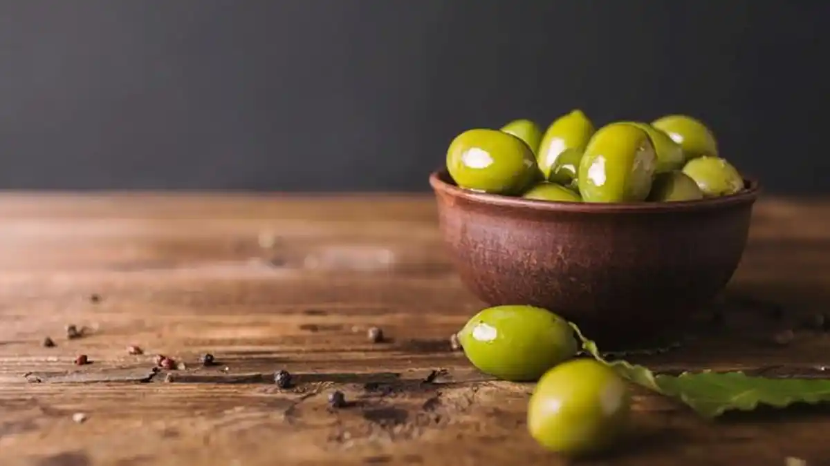 Cuál es la fruta que ayuda contra la diabetes y reduce el colesterol