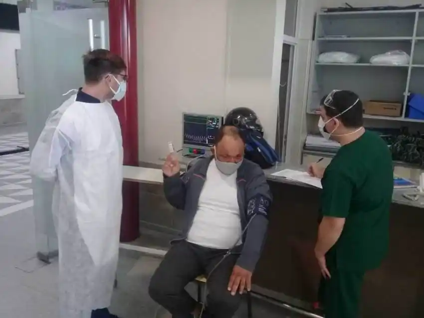 El hospital distrital 8 brinda tratamiento de rehabilitación a pacientes post Covid-19