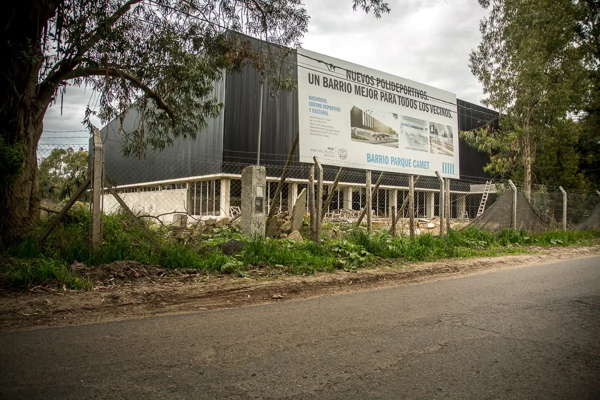 Oficializaron el subsidio para terminar los polideportivos barriales