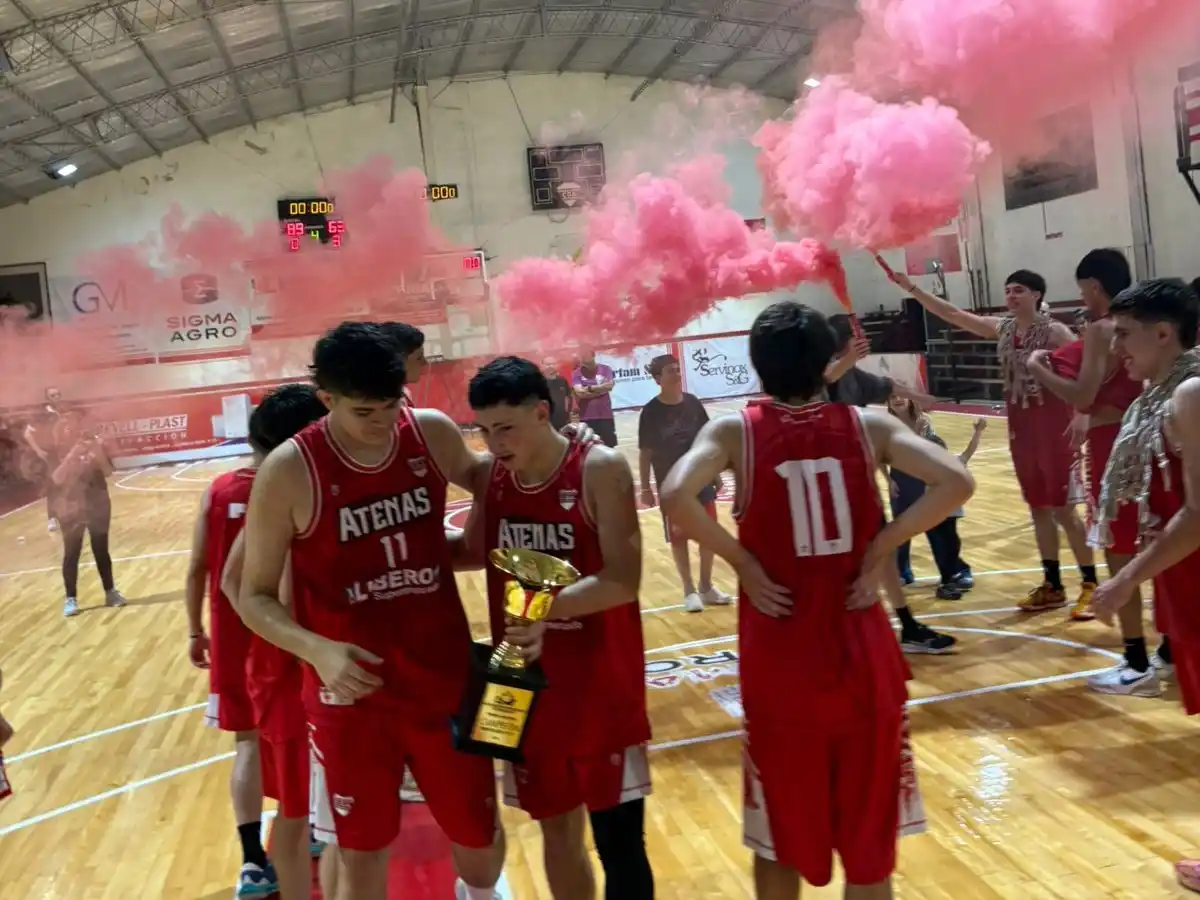 Atenas U17 campeón - 7