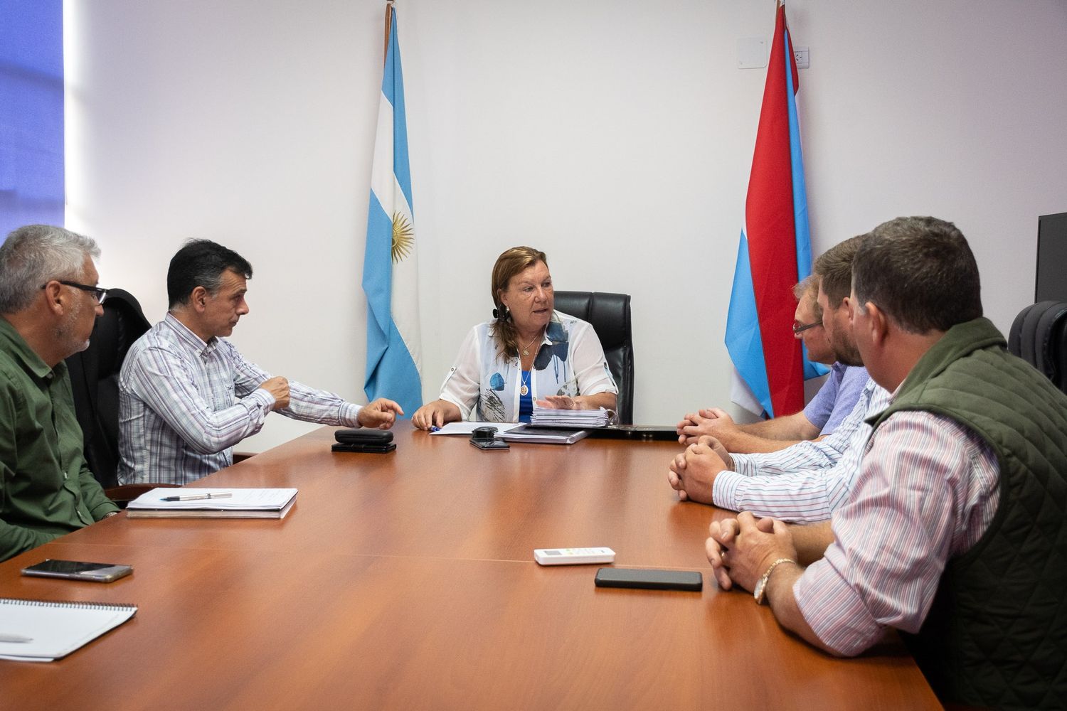 Se firmó un convenio para la ejecución del acceso a Aldea San Juan